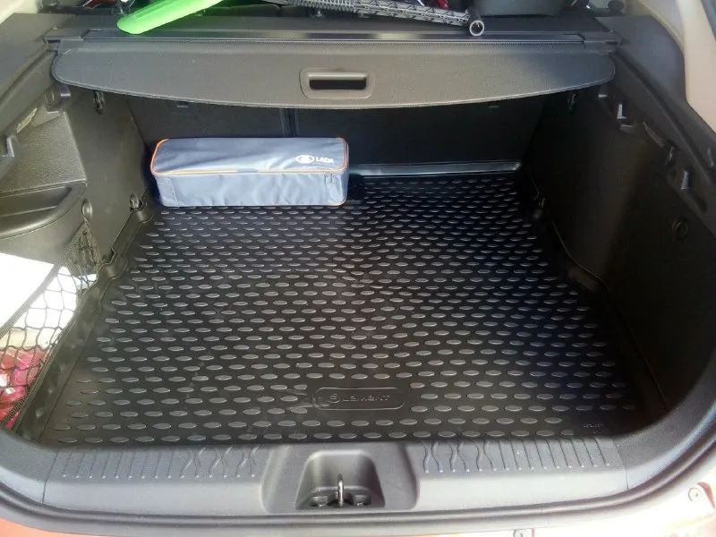 Продам комфортабельный и надежный кроссовер vesta sw-cross (2020) 1,8 акп, бензин, 37000тыс. оригинальный пробег. приобретен у официального дилера, полностью обслужен в сервисном центре. каждая единица кузова в родной заводской краске! электроника, двигатель, коробка работают отлично. салон - идеал. 1.650000руб. +7 949 301 81 03 комплектация: электрический усилитель руля с системой автовозврата аrc • мультируль (кожа) • имобилайзер • дистанционный запуск двигателя • светодиодные дневные ходовые огни+регулировка уровня • центральный замок • режим «eco» • бортовой компьютер • антиблокировочная система abs• esp • распределения тормозных усилий ebd • помощь при экстренном торможении brake assist • помощь при старте в гору hsa • система активного контроля траектории движения atc • круиз/климат контроль • регулировка/подогрев сидений+поддержка поясничного отдела • система креплений isofix на задних боковых сиденьях • электростеклоподъемники всех дверей • usb вход для ipod/iph 📞 звоните: +7(949)3018103 - фотография - 3