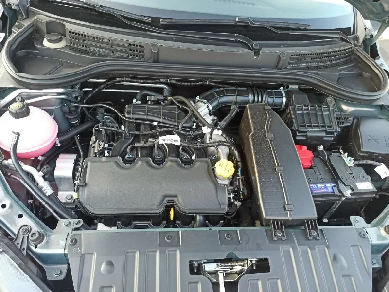 Продам комфортабельный и надежный кроссовер vesta sw-cross (2020) 1,8 акп, бензин, 37000тыс. оригинальный пробег. приобретен у официального дилера, полностью обслужен в сервисном центре. каждая единица кузова в родной заводской краске! электроника, двигатель, коробка работают отлично. салон - идеал. 1.650000руб. +7 949 301 81 03 комплектация: электрический усилитель руля с системой автовозврата аrc • мультируль (кожа) • имобилайзер • дистанционный запуск двигателя • светодиодные дневные ходовые огни+регулировка уровня • центральный замок • режим «eco» • бортовой компьютер • антиблокировочная система abs• esp • распределения тормозных усилий ebd • помощь при экстренном торможении brake assist • помощь при старте в гору hsa • система активного контроля траектории движения atc • круиз/климат контроль • регулировка/подогрев сидений+поддержка поясничного отдела • система креплений isofix на задних боковых сиденьях • электростеклоподъемники всех дверей • usb вход для ipod/iph 📞 звоните: +7(949)3018103 - фотография - 6