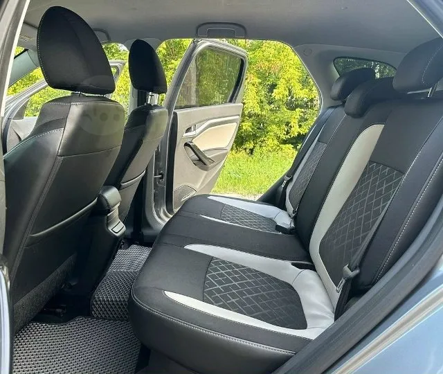 Продам комфортабельный и надежный кроссовер vesta sw-cross (2020) 1,8 акп, бензин, 37000тыс. оригинальный пробег. приобретен у официального дилера, полностью обслужен в сервисном центре. каждая единица кузова в родной заводской краске! электроника, двигатель, коробка работают отлично. салон - идеал. 1.650000руб. +7 949 301 81 03 комплектация: электрический усилитель руля с системой автовозврата аrc • мультируль (кожа) • имобилайзер • дистанционный запуск двигателя • светодиодные дневные ходовые огни+регулировка уровня • центральный замок • режим «eco» • бортовой компьютер • антиблокировочная система abs• esp • распределения тормозных усилий ebd • помощь при экстренном торможении brake assist • помощь при старте в гору hsa • система активного контроля траектории движения atc • круиз/климат контроль • регулировка/подогрев сидений+поддержка поясничного отдела • система креплений isofix на задних боковых сиденьях • электростеклоподъемники всех дверей • usb вход для ipod/iph 📞 звоните: +7(949)3018103 - фотография - 8