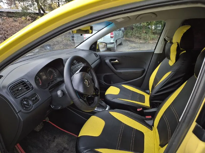 Volkswagen polo 2018год пробег 175 000 км коробка автомат кондиционер ходовка в идеале ( только перебрал) # и коробка как часы всё работает до последней кнопки нет ни сколов ни рыжиков не варилась, гнили тем более нигде нет. ... салон чистый и опрятный машина без вложений, и вкладываться долго не придется. .. цена 850 000руб хороший торг у капота ну или предложите вашу цену возможно соглашусь. .. обмен только на bmw или мерс +79494024176 📲 tg: алексей 📞 +7(949)4024176 📲 tg: алексей 📞 звоните: +7(949)4024176 - фотография - 7