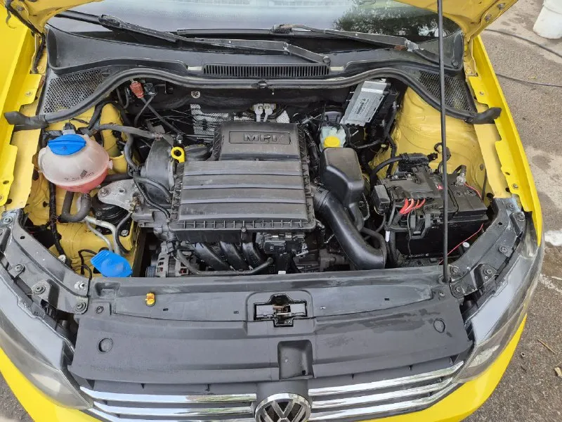 Volkswagen polo 2018год пробег 175 000 км коробка автомат кондиционер ходовка в идеале ( только перебрал) # и коробка как часы всё работает до последней кнопки нет ни сколов ни рыжиков не варилась, гнили тем более нигде нет. ... салон чистый и опрятный машина без вложений, и вкладываться долго не придется. .. цена 850 000руб хороший торг у капота ну или предложите вашу цену возможно соглашусь. .. обмен только на bmw или мерс +79494024176 📲 tg: алексей 📞 +7(949)4024176 📲 tg: алексей 📞 звоните: +7(949)4024176 - фотография - 9