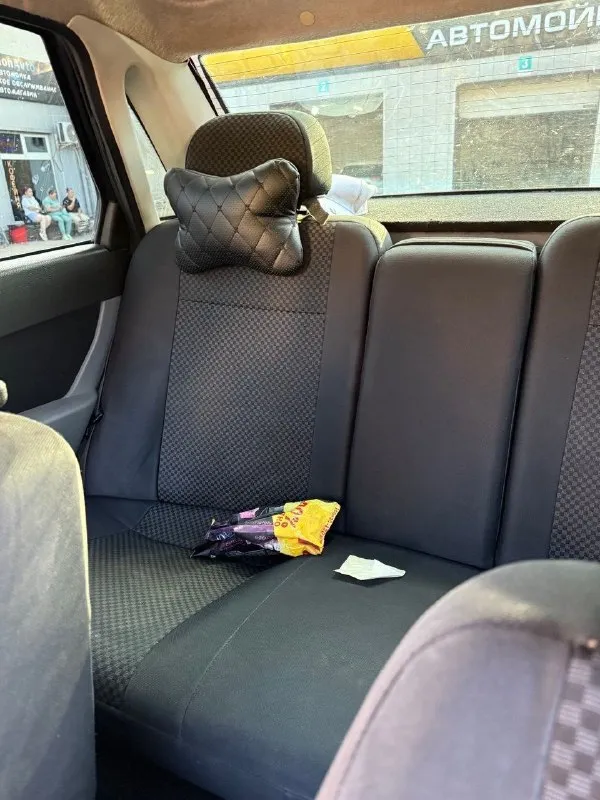 Продаю приору 2011 г пробег 188.000 двигатель 16.16 продается без дисков машина на полном ходу обслуживается на постоянной основе автотека зеленая без дтп залогов штрафов и т д цена 330.000 торг тел +79495922075 📞 звоните: +7(949)5922075 - фотография - 6