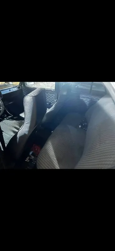 Продам ваз 2107 2006г инжектор! на полном боевом ходу, ходовая обслужена, масла, фильтра поменяны, новая печка, новый термостат, новый радиатор, новый аккумулятор, новые штампы r13, резина зима так себе. стоит паук 4-2-1 субару, выхлоп весь stinger, прошита, отсечка на 7000 + отстрелы, едет очень хорошо, стоят дорогие led лампы, свет огонь! 🔥 вложений никаких не требует единственное что нужно подварить дно с водительской стороны, и всё! 1.6 инжектор 2006г цена : 120000р не большой торг! по документам вопросов нет! снята с учёта есть птс и договор от хозяина едете ставите на себя на учёт и всё ! телефон для связи: +79490767595 могу пригнать по договорённости! г. мариуполь 📲 tg: @montana_3536 📞 звоните: +7(949)0767595 - фотография - 2