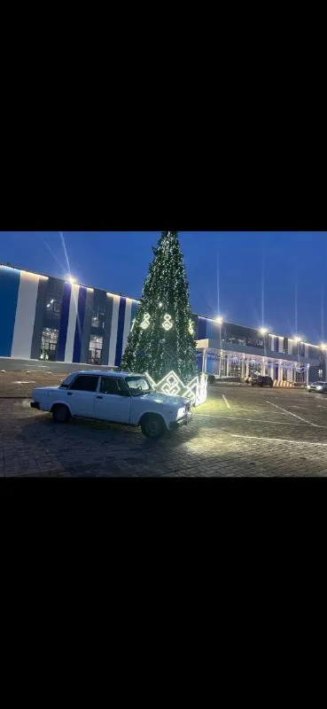 Продам ваз 2107 2006г инжектор! на полном боевом ходу, ходовая обслужена, масла, фильтра поменяны, новая печка, новый термостат, новый радиатор, новый аккумулятор, новые штампы r13, резина зима так себе. стоит паук 4-2-1 субару, выхлоп весь stinger, прошита, отсечка на 7000 + отстрелы, едет очень хорошо, стоят дорогие led лампы, свет огонь! 🔥 вложений никаких не требует единственное что нужно подварить дно с водительской стороны, и всё! 1.6 инжектор 2006г цена : 120000р не большой торг! по документам вопросов нет! снята с учёта есть птс и договор от хозяина едете ставите на себя на учёт и всё ! телефон для связи: +79490767595 могу пригнать по договорённости! г. мариуполь 📲 tg: @montana_3536 📞 звоните: +7(949)0767595 - фотография - 7