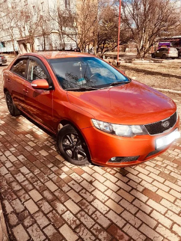 Kia cerato 2 1.6l 2009 г. Корейская сборка. Машина вся в заводском окрасе без дтп, капот частично в броне плёнке, с оригинальным пробегом 243 000 км. В достойном состоянии для своих лет. То проводилось вовремя. Эл. Зеркала с подогревом, гур, кондиционер ( заправлен и работает), мульти руль,4 эл. Стекло-ка. Ходовая не стучит, не скрипит всё отрабатывает как нужно, ухоженный салон. Установлены леды в фарах и линзованные туманки. Новая зимняя резина. Днище, пороги в идеале, без коррозии. Документы в порядке, пройден тех. Смотр, готова к переоформлению в мрэо. Собственник. 720 000 ₽ с лояльным торгом у авто. +79490482405
📞 Звоните: +7(949)0482405 - фотография - 1