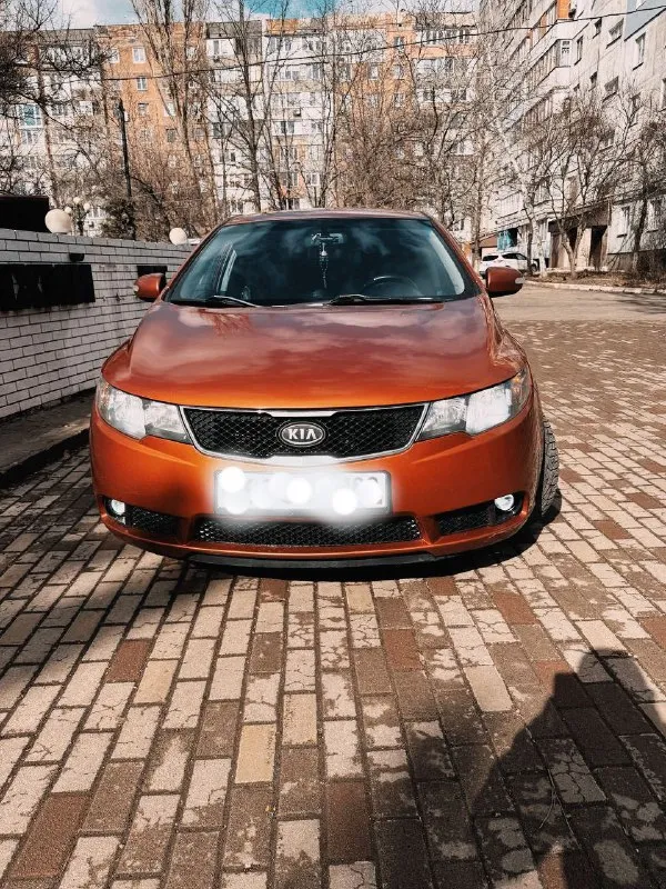 Kia cerato 2 1.6l 2009 г. Корейская сборка. Машина вся в заводском окрасе без дтп, капот частично в броне плёнке, с оригинальным пробегом 243 000 км. В достойном состоянии для своих лет. То проводилось вовремя. Эл. Зеркала с подогревом, гур, кондиционер ( заправлен и работает), мульти руль,4 эл. Стекло-ка. Ходовая не стучит, не скрипит всё отрабатывает как нужно, ухоженный салон. Установлены леды в фарах и линзованные туманки. Новая зимняя резина. Днище, пороги в идеале, без коррозии. Документы в порядке, пройден тех. Смотр, готова к переоформлению в мрэо. Собственник. 720 000 ₽ с лояльным торгом у авто. +79490482405
📞 Звоните: +7(949)0482405 - фотография - 3