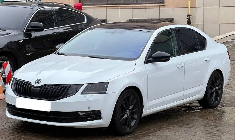 В продаже skoda octavia black edition a7 рестайлинг (2018года) - вложили более 500 тысяч рублей на доработку автомобиля - родного трассового пробега 140 тысяч километров - 1.8 t (gen 3) - коробка автомат - максимальная комплектация - автомобиль покупался у официального дилера а ростове - автомобиль в идеальном состоянии - стёкла оригинал - заводской black edition - автомобиль в заводском окрасе - премиальная музыка canton комплектaция blaсk еditiоn - черная крыша, черные боковые зеркала, легкосплавные диски тrius r17 черные, черный спойлер крышки багажника, черная рамка решетки из доработок комплектация style +допы -установлена турбина is20, интеркулер -прошита в etuners мотор + коробка -пружины -30 eibach e10-79-010-02-22 -установлен диффузор от kazan67/сделан выхлоп в глушитель46 -заменены диски с колодками ( усиленые перфорированные тормозные диски) цена 1.890.000 торг на месте рассматриваю обмен в обе стороны город донецк номер телефона +7 949 382 2120( есть telegram) писать лс - фотография - 6