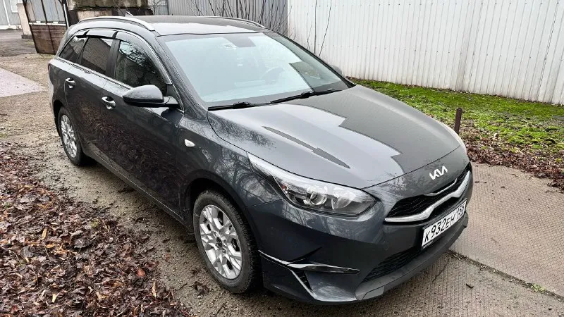 Kia cee'd конец 2021 года выпуска рестайлинг (самый крайний кузов) продам авто, я владелец по всем документам, состояние отличное, и техника и кузов! Весь автомобиль в родном окрасе. Без дтп. Двигатель обьемом 1.6л. , 128л. С. Пробег: 97000 (родной) преимущества: ☑️ техническое состояние без нареканий, обслужена, все то по регламенту. ☑️ вместительный салон и багажник ✅ литые диски со свежими зимними шинами (липучка) ☑️ богатая комплектация: ⚡климат-контроль двухзонный ⚡датчик дождя ⚡датчик света ⚡помощь при трогании в гору ⚡электроcтeклoпoдъeмники все ⚡элeктpoрeгулиpовкa зeркaл с обогревом ⚡камера заднего вида ⚡управление на руле (мультируль) ⚡круиз-контроль ⚡обогрев передних сидений ⚡обогрев руля ⚡обогрев зоны дворников цена 2000000, +79494981262 донецк
📞 Звоните: +7(949)4981262 - фотография - 2