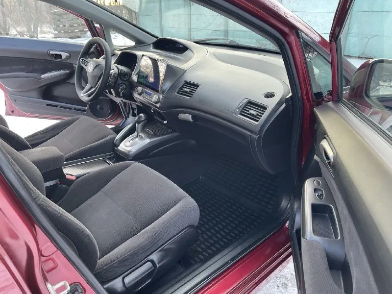 🔥 honda civic🔥 в отличном состоянии! ✅автомобиль куплен новым в салоне ✅в эксплуатации 2008г ✅ 1.8 ✅бензиновый (атмосферный) ✅коробка автоматическая (asin)5ст. ✅передний привод ✅пробег 227000 тыс. км ✅автотека зелёная ✅состоянии автомобиля превосходно. .. moji/40/e29c85.png')">✅би лэд линзы ✅разъемы под aux usb ✅разъем 12v ✅монитор сенсорный ✅камера заднего вида ✅литые диски r16 ✅тех осмотр пройден, готов к регистрации в мрэо ✅есть видео обзор пишите сброшу 🔥в подарок новому владельцу полный бак топлива🔥 ✅донецк. стоимость 855.000₽ тел. +7949-50-800-60 📞 звоните: +7(949)5080060 - фотография - 9