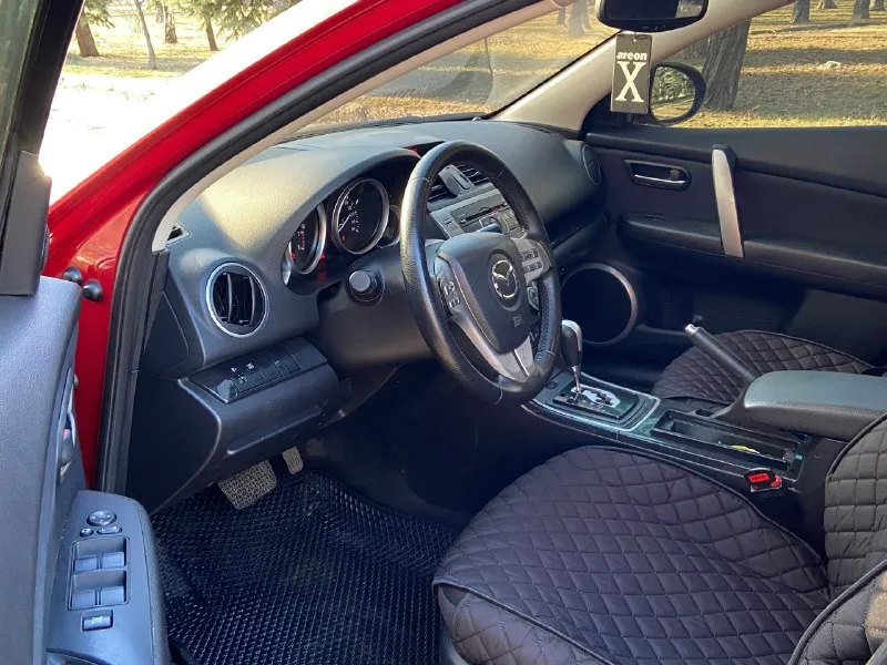 В продаже mazda 6 gh ( 2008 год ) 2.0 акпп двигатель самый надежный 2.0 бензин ( не путать с 1.8! ), работает как положено, без расхода масла ! пробег 190.000 км автомат самый простой и надежный aisin ( гидротрансформатор ), работает без нареканий ! кузов выглядит очень хорошо, без гнили и ржавчины ! имеются некритичные окрасы, большая часть в родной краске ! ходовая без нареканий, обслужена ! хорошая комплектация : приятный раздвоенный выхлоп, 2-х зонный климат-контроль (кондиционер работает), мульти-руль, круиз-контроль, подогрев сидений, электропривод зеркал с подогревом и электроскладыванием и многое другое вин-код читается отлично! переоформление 825.000₽ торг при виде денег ! +7(949)-616-73-96 +7(949)-432-74-21 осмотр донецк, кировский район 📞 звоните: +7(949)6167396 - фотография - 5