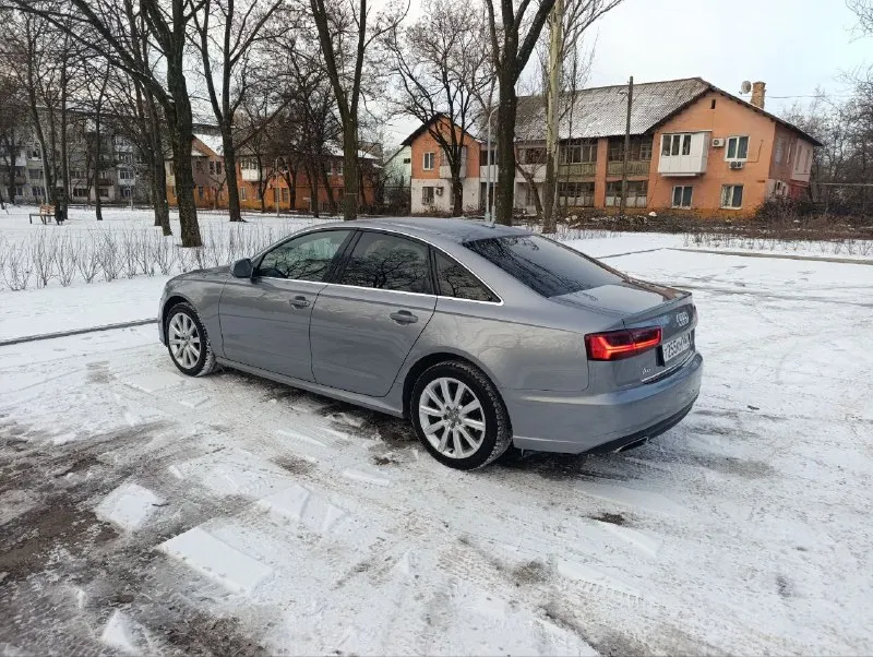 Продам audi а6 с7 рестайлинг, 2015 год, 1.8tfsi коробка 7ст автомат. пробег 205600км машина полностью обслужена, в родном окрасе. собственник. цена 1.960.000р торг для покупателя. номер +79280435452 📞 звоните: +7(928)0435452 - фотография - 2
