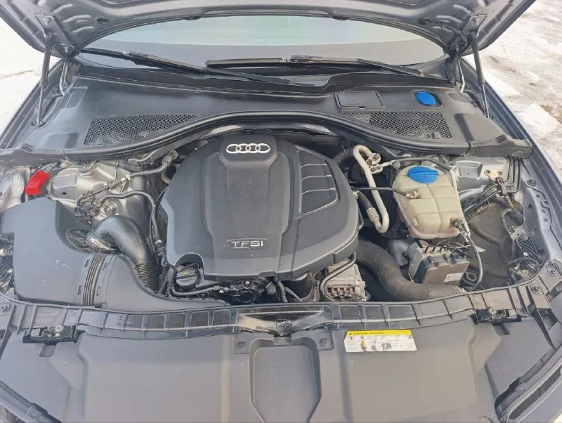 Продам audi а6 с7 рестайлинг, 2015 год, 1.8tfsi коробка 7ст автомат. пробег 205600км машина полностью обслужена, в родном окрасе. собственник. цена 1.960.000р торг для покупателя. номер +79280435452 📞 звоните: +7(928)0435452 - фотография - 8