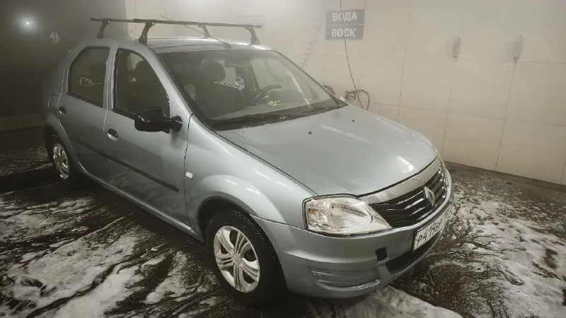 Renault логан 2011 год 1.4 мотор кондиционер, стеклоподъемники, центральный замок, датчик дождя, датчик автоматического включения света, 193 пробег 450.000 руб плюс адекватный торг косяки мелкие у машины есть по ходовой новое все от слова совсем!!! любые проверки, с продажей не спешу, вариант не для перекупов. контактный телефон: +79494927594 говорю сразу за 400 не отдам, поэтому не тратьте мое и свое время. 📞 звоните: +7(949)4927594 - фотография - 3