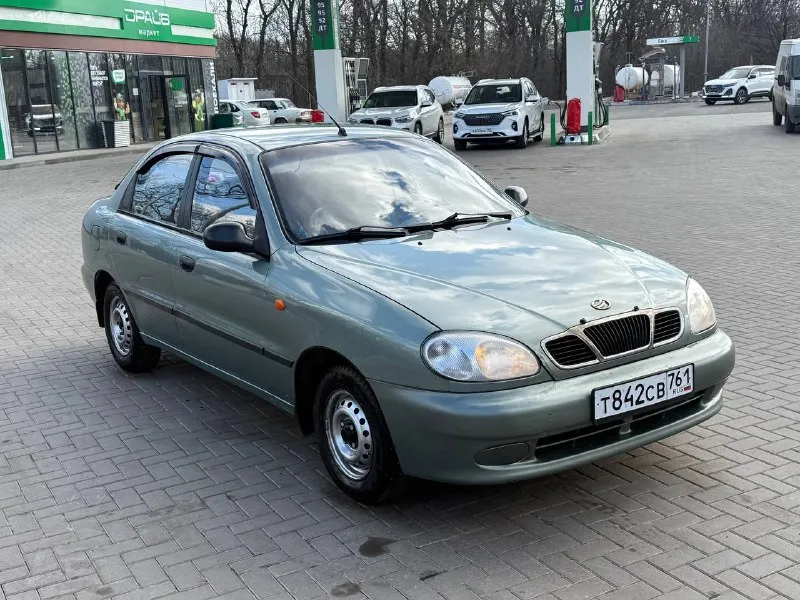 Продам заз sens 2008 г. в.автомобиль в отличном состояние 134.000 пробег. обслужен от и до мотор работает отлично, масло не расходует коробка полностью обслужена, новая кулиса, не вылетает и не хрустит ходовая часть также обслуженная, дорогу держит отлично остекление в круг заводское кузов авто в отличном состояние, не гнилой. днище, пороги без гнили и коррозии сделано большое то с заменой всех жидкостей комплектация базовая. салон в не прокурен, не порван 2 комплекта в колес тех осмотр пройден юридически чистый автомобиль, любой вид переоформления осмотр донецк 230.000 рублей. +79495097888 - фотография - 3