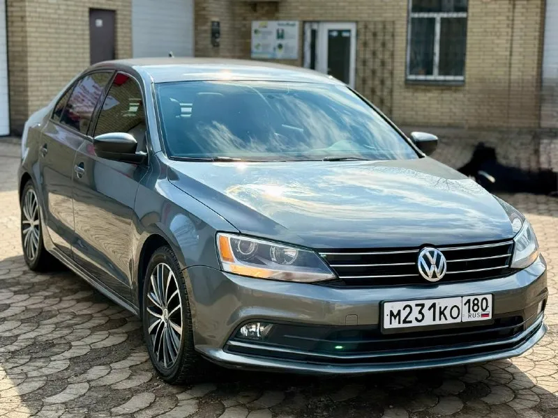 💶 цена:1.350.000 📮 город:донецк 🚘 марка / модель:volkswagen jetta 📅 год выпуска:2015 📊 пробег:99.000ml ⛽ двигатель (тип, объем, ):бензин 1.8 🔧 тип кпп:автомат 📝 описание:комплектация sport. полностью обслужена. переоформление без проблем. возможна продажа в кредит. ☎ контактный телефон:+79495001160(телеграм) 📞 🇷🇺 звоните: +79495001160 - фотография - 2