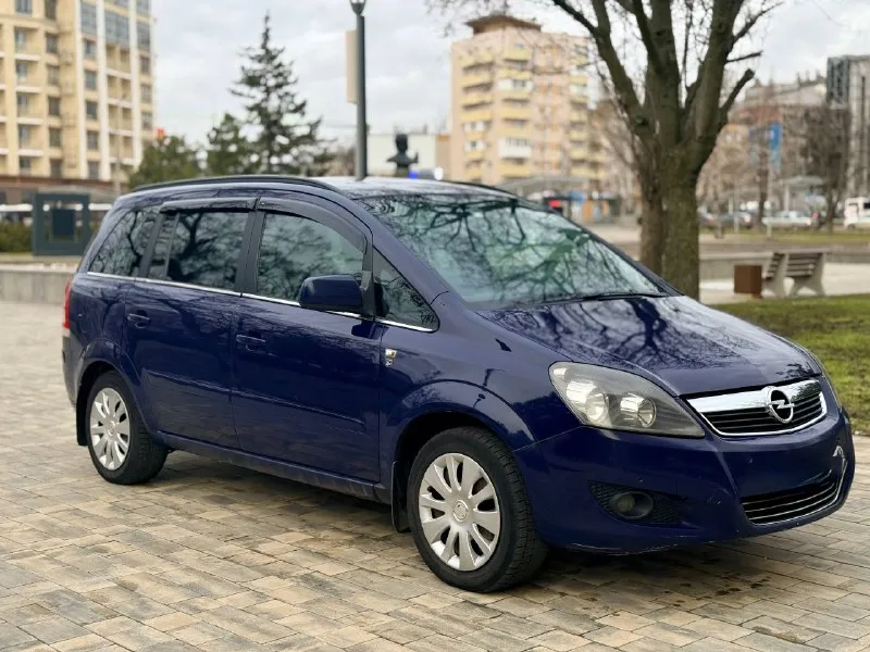 🚙марка: opel zafira ⚙️двигатель: 1.9 ⛽️вид топлива: дизель 📅год выпуска: 2010 💴цена: 720.000руб торг 🗺️пробег:207.000 км 📦:кпп :автомат в продаже opel zafra в идеальном состоянии без нареканий автомобиль как на фото технические обслуживание мотор коробка без нареканий по кузову жучков рыжиков не присутствует недавно автомобиль прошел полное то комплектация cosma датчик дождя датчик света круизконтроль подогрева сидений зеркал и многое другое все остальные доп вопросы 📞 звоните: на этом номер есть +7 (949) 753-36-84 есть telegram 📍•город мариуполь - фотография - 3