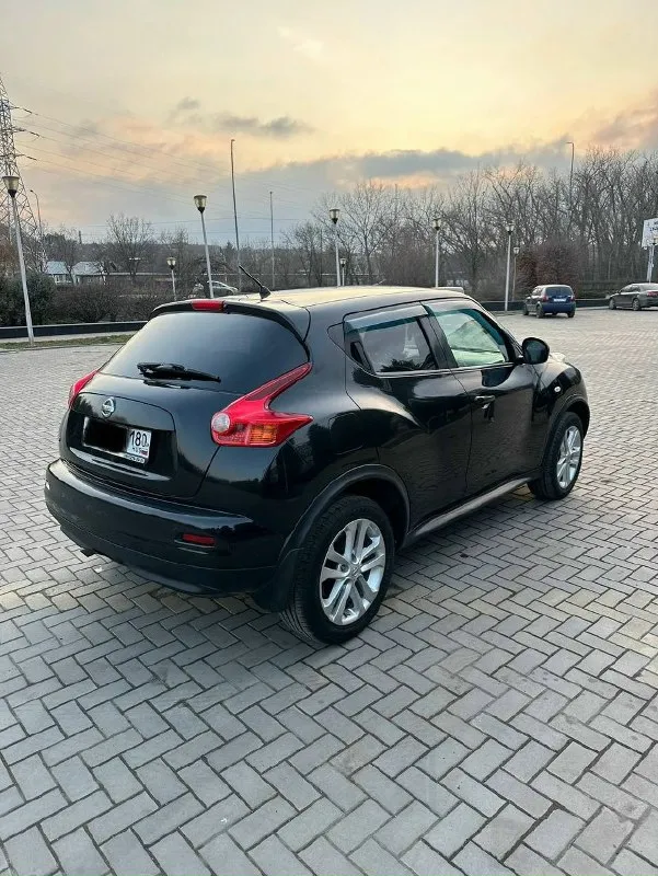 Продам juke 2012 года. объем 1.6 (117 л. с. ) пробег: 144000 км коробка - акпп ✅ 4 электростеклоподъемника ✅электрозеркала с подогревом ✅ климат ✅ подогрев сидений ✅ старт/стоп ✅ мультируль ✅ камера заднего вида ✅ сенсорный дисплей ✅ бесключевой доступ ✅ автозавод ✅ датчик света ✅ датчик дождя ✅ кожаный салон ✅ навигация ✅ подогрев передних сидений ✅ 2 ключа ✅ новая летняя резина город донецк цена 1250000₽ +79497985508 макс телеграм +79494795148 📞 звоните: +7(949)7985508 - фотография - 7