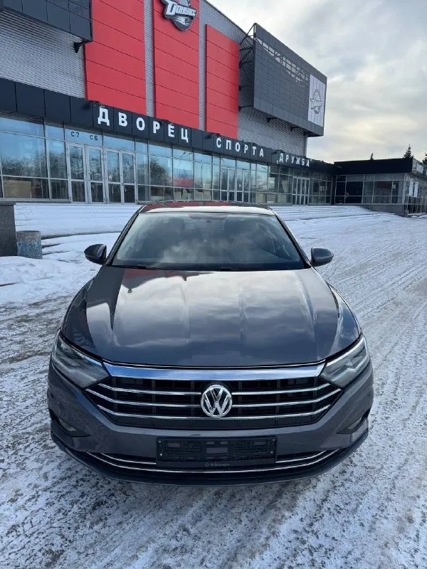 🚘 volkswagen jetta 2021 ✅ 2021 год / 02 месяц ✅ мотор: 1.4т / бензин / акпп (aisin) ✅ пробег: 74.000 km 🔥 автомобиль в отличном состоянии, полностью обслужен. родные стёкла, небольшой пробег. есть всё необходимое для комфортной езды. кузов покрыт керамическим составом. два комплекта резины: зима yokohama / лето bridgestone. установлен русский язык в меню, открыты скрытые функции. хозяйская машина, без вложений. возможен обмен, а также продажа в кредит. 💸 1.750.000 ₽ +79495051515 (+telegram) 📞 🇷🇺 звоните: +79495051515 - фотография - 2