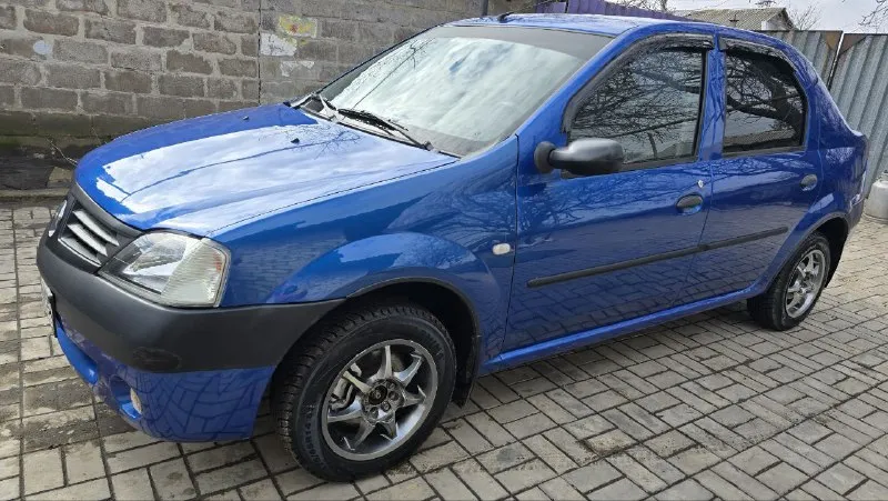 Продам хозяйский renault логан 2006 год 1.6 (8кл) в хорошем состоянии с малым пробегом. гур, эл ст п. 430тр +79493634866 📲 tg: инокентий 📞 звоните: +7(949)3634866 - фотография - 2