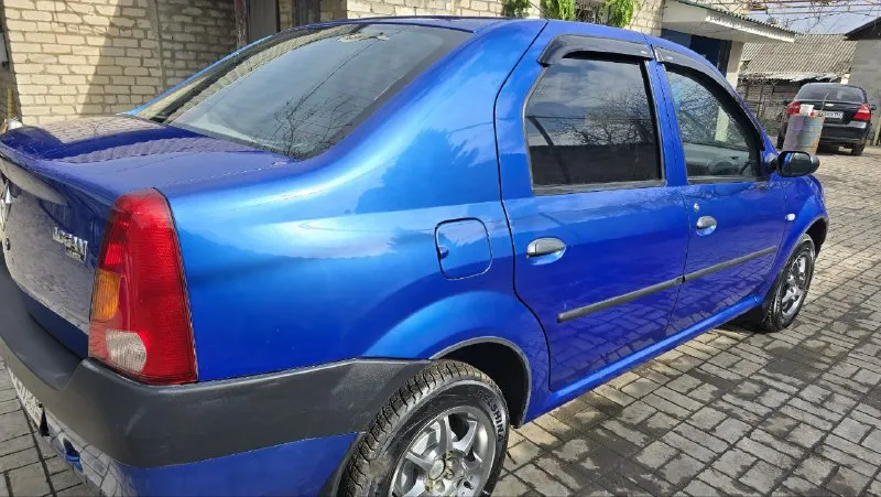 Продам хозяйский renault логан 2006 год 1.6 (8кл) в хорошем состоянии с малым пробегом. гур, эл ст п. 430тр +79493634866 📲 tg: инокентий 📞 звоните: +7(949)3634866 - фотография - 3