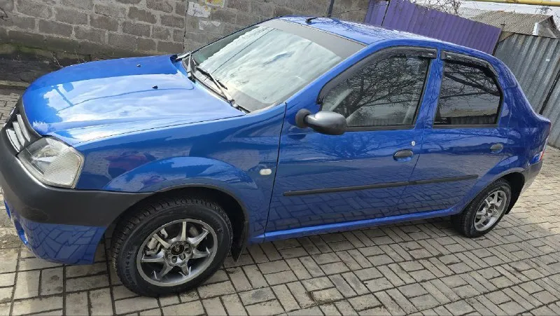 Продам хозяйский renault логан 2006 год 1.6 (8кл) в хорошем состоянии с малым пробегом. гур, эл ст п. 430тр +79493634866 📲 tg: инокентий 📞 звоните: +7(949)3634866 - фотография - 4