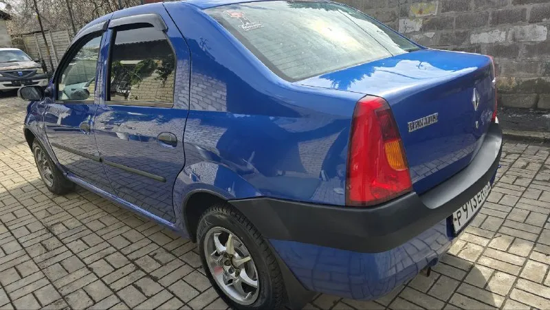 Продам хозяйский renault логан 2006 год 1.6 (8кл) в хорошем состоянии с малым пробегом. гур, эл ст п. 430тр +79493634866 📲 tg: инокентий 📞 звоните: +7(949)3634866 - фотография - 5