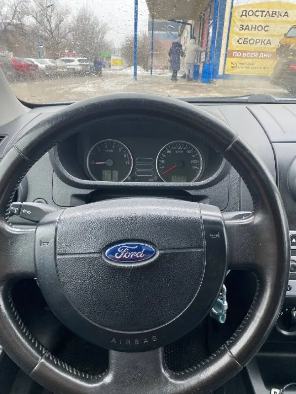 Ford fusion 2004 - 1.6 коробка автомат. полная комплектация: люк, обогрев лобового стекла, подогрев сидений, кондиционер, v-basta. все работает в штатном режиме. автомобиль семейный, 6 лет в одних руках. за машиной следил. все расходники менялись во время. езжу каждый день. и коробка работает без нареканий. из недочетов только косметические нюансы. в дтп не участвовала. переоформление в мрэо бе проблем, буду присутствовать в мрэо. на все вопросы отвечу, звоните: +7-949-316-51-71 цена: 555.000 руб автомобиль находиться в макеевке. 📞 звоните: +7(949)3165171 - фотография - 7