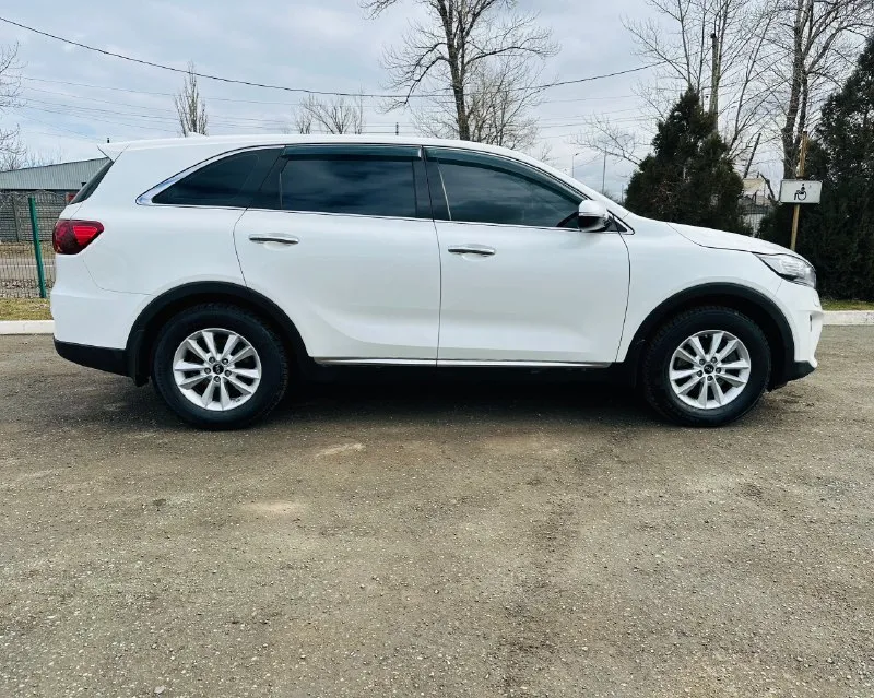 ‼️продам kia sorento prime|2018г 2.4 бензин работает отлично ! пробег 116 700км оригинал!!! коробка автомат работает идеально! 3 режима вождения спорт, комфорт, есо система курсовой устойчивости 🚘автомобиль весь обслужен!! парктроники 360 датчик дождя датчик света подогрев лобового подогрев руля подогрев сидений перед-зад электроскладывание зеркал мульте руль климат контроль двухзонный круиз контроль аудиосистема 6 колонок, сабвуфер🔊 usb, aux, bluetooth монитор с навигацией два ключа🔑 птс оригинал от собственницы ‼️цена:2.650.000₽‼️ осмотр:перевальск ☎️все вопросы по телефону:+7959-204-79-24 📞 звоните: +7(959)2047924 - фотография - 7