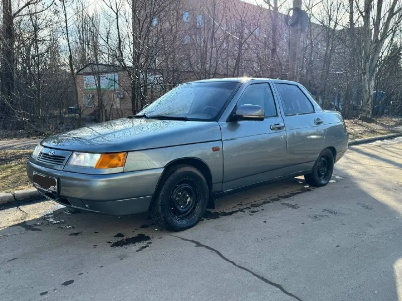 Ваз 2110 2005 год двигатель 1.6 8ми клапанный коробка механика стаканы, лонжероны, дно и пороги целые. внешне красивая евроторпеда, передние эсп, цз. по электрике все работает. салон ухожен. на полном ходу. цена 155.000₽ торг осмотр торез, пригон по договоренности. птс, стс, дкп на руках, переоформление есть. +79494699575 тг:prokuratura_737 📞 звоните: +7(949)4699575 - фотография - 2