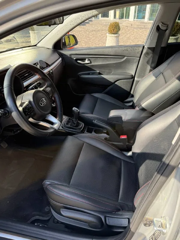 +79493330955 в продаже kia rio 1.6 механика 2020год идеальное состояние ✅ в очень хорошей комплектации ✅ пробег 101тыс. км оригинальный ✅ без вложений ✅ без каких либо моментов вся в заводе ✅ без окрасов ✅ южный регион ( эксплуатация по краснодарскому краю) ✅ 1 владелец с момента покупки ✅ кузов без сколов и царапин ✅ обслужен ✅ любые проверки на любом сто ✅ telegram - фотография - 4