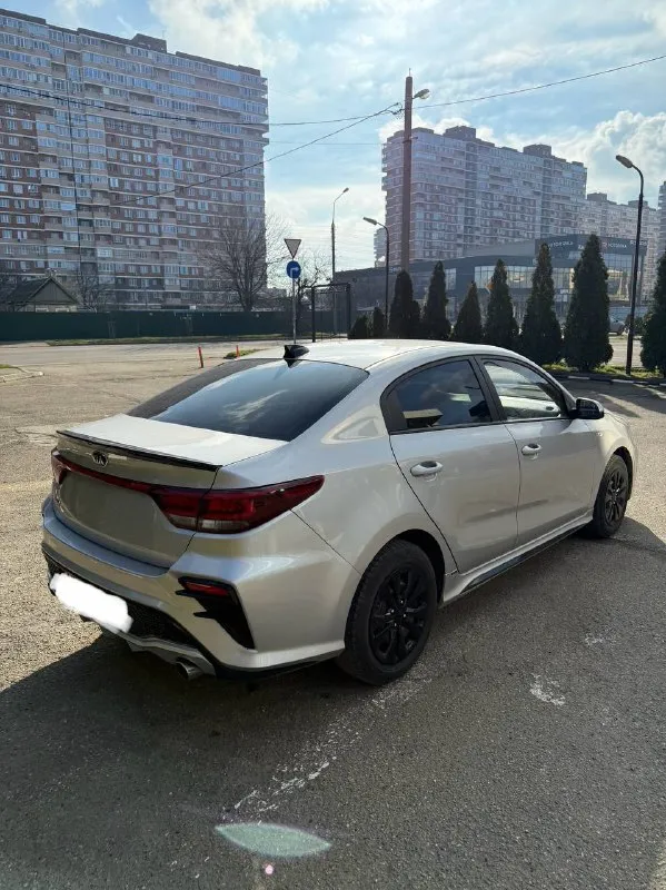 +79493330955 в продаже kia rio 1.6 механика 2020год идеальное состояние ✅ в очень хорошей комплектации ✅ пробег 101тыс. км оригинальный ✅ без вложений ✅ без каких либо моментов вся в заводе ✅ без окрасов ✅ южный регион ( эксплуатация по краснодарскому краю) ✅ 1 владелец с момента покупки ✅ кузов без сколов и царапин ✅ обслужен ✅ любые проверки на любом сто ✅ telegram - фотография - 8
