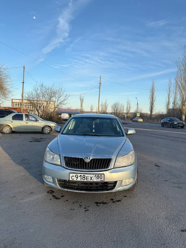 Skoda octavia a5 год выпуска 2010 двигатель 1.6 bse коробка aisin продам свой автомобиль, хорошая ко... - фотография