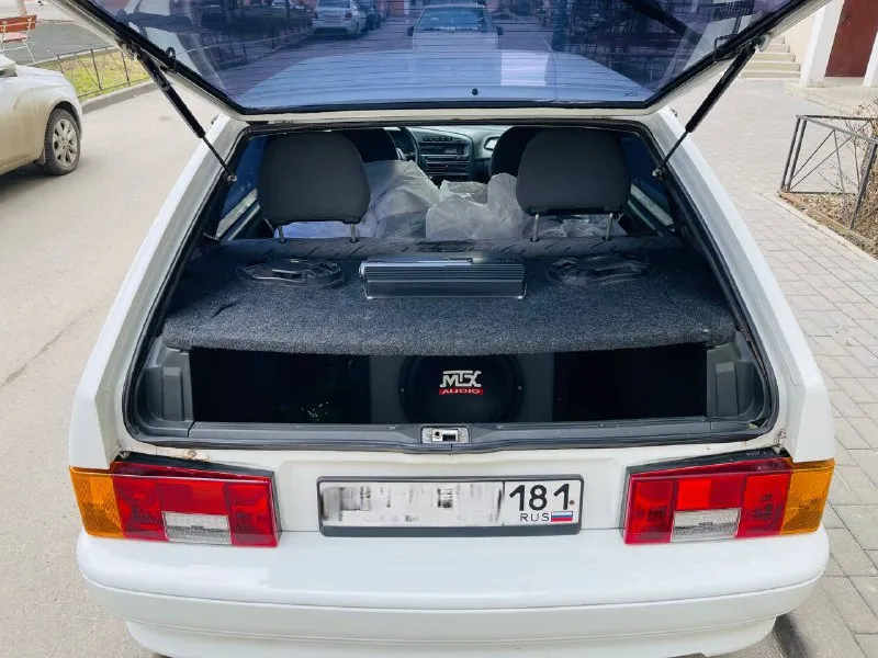 Продам lada 2114 2012 год состояние автомобиля отличное кузов в идеальном состоянии без гнили и коррозий стаканы, днище и пороги всё целое в дтп автомобиль не участвовал в техническом плане всё отлично 👍 мотор работает чётко пробег 154.000 коробка отличная не выбивает не хрустит ходовая как мячик, без посторонних шумов салон чистый и опрятный стоит хорошая музыка pioneer, сабвуфер, усилитель, стёкла подъёмники, подогревы сидений, бортовой компьютер резина два комплекта юридически чистая оформлена на меня осмотр в днр по времени и месту договоримся 🤝 цена 333.000 все вопросы по телефону +7 (949) 856-20-45 дополнительные фото скину - фотография - 10