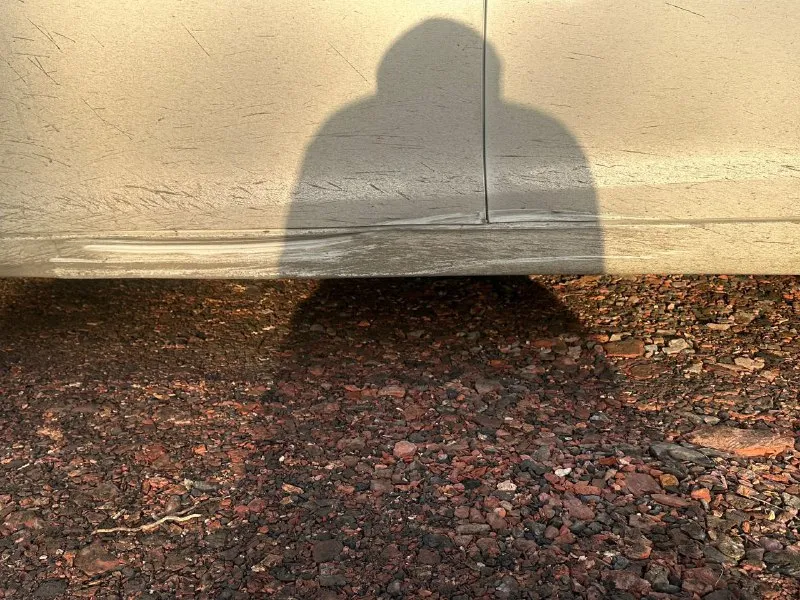 Цена: 850.000 продам hyundai elantra автомобиль собран в корее (подтверждается vinкодом) куплена в автосалоне в донецке год выпуска 2013 двигатель 1.8 акпп 6ст комплектация: ✅двухзонный климат контроль ( работает холодит как положено) ✅полный электростеклопакет ✅складывания зеркал ✅датчик дождя ✅подогрев передних сидений ✅полный мультируль ✅подогрев руля салон в отличном состоянии (в авто не курили, на сидениях чехлы, под ними сидушки идеал)! два ключа‼️ ⚡️стекла все заводские включая лобовое! новая зимняя шипованная резина! в ближний дальний и птф установлены led лампы свет сушит асфальт 🔆 💪🏻мотор 1.8 ( 150🐎) едет уверенно, при этом расход 8л по городу, масло не кушает от замены до замены, меняю каждые 8000км ( на 230 был кап. ремонт ) акпп передачи листает отлично не тупит не пинает. ✅ходовая на 5++ проверка авто на любом сто (за ваш счет!) пробег 286.000 не кручен ( автотека подтверждает!) 📄документы в полном порядке я хозяин по птс и стс любой вид переоформления г. шахтерск цена 💵 850.000 ☎️ +79494172653 - фотография - 10