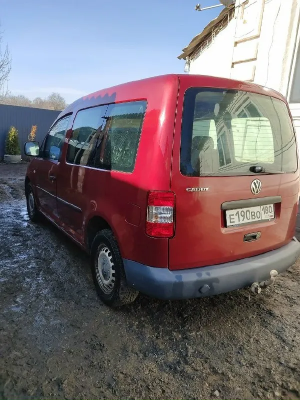 Продам volkswagen caddy 2008 продается volkswagen caddy 2008 года в хорошем состоянии. родной пробег — 293 000 км. характеристики: - двигатель 1.4 бензин - установлено (газ) - фаркоп - газ и фаркоп официально вписаны в техпаспорт история автомобиля: - машина была всего в 2 руках - эксплуатировалась аккуратно бонус: - в подарок комплект летней резины в хорошем состоянии цена: 900 000 ₽ торг присутствует. с. стыла, старобешевский район по всем вопросам пишите или звоните. +79493138560 📞 звоните: +7(949)3138560 - фотография - 2
