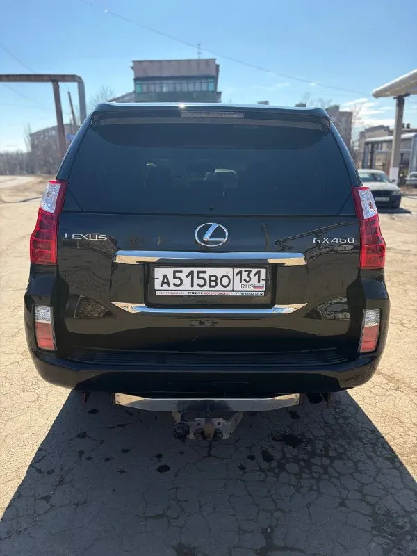 Lexus gx 460 4.6 бензин 2010 год 266 тысяч оригинального пробега 2 хозяина! оригинал птс! в родном окрасе! без дтп! зеленая авто тека! заводское остекление и оптика! южное авто! коррозии нет, рама отличная! технически не требует никаких вложений! весь сухой, ошибок, стуков нет! любые проверки! салон так же в заводе, ничего не шилось и не красилось, все целое! работает каждая кнопка! по кузову нет царапин, вмятин! хорошая комплектация складывание зеркал, электропривод сидений, r-камера, без ключевой доступ, память сидений, 4-х зонный климат, люк, вентиляция сидений и многое другое! трансмиссия полностью исправна, все включается и выключается! установлено и зарегистрировано! 2 комплекта отличных шин! 2 ключа! 7 мест горловка-енакиево 2.800.000 торг 🔥🔥🔥 +79493425114 📲 tg: 🙏🏻 📞 звоните: +7(949)3425114 - фотография - 3