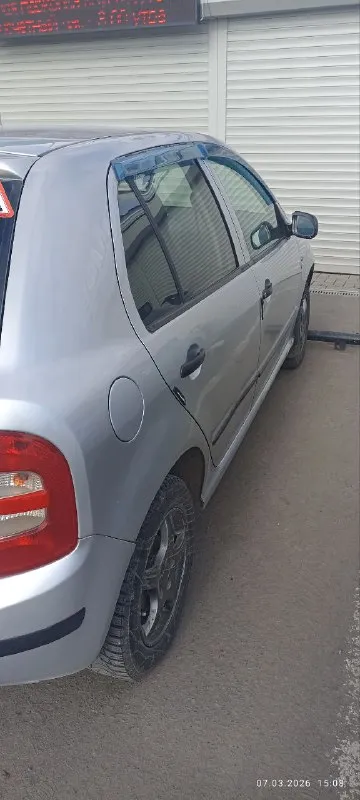 Продам skoda фабия 2002г. в хорошем состоянии 1.4 всё крутится всё работает используется каждый день нужно позаниматься двигателем кушает масло 380000т. рублей т:+79493795886 вадим 📲 tg: вадик 📞 звоните: +7(949)3795886 - фотография - 5