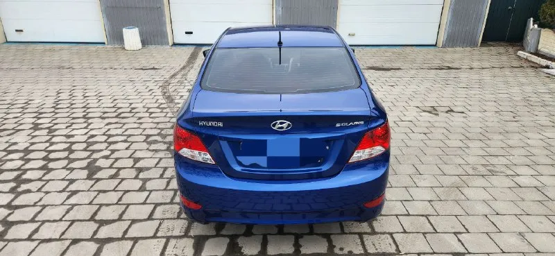 Солярис в хорошем состоянии, вложений не требует, двигатель 1.6, без посторонних звуков, масло не расходует, без подтёков, ходовая не стучит, не гремит, коробка без пинков, произведена повторная частичная замена масла, салон чистый, не затёртый, не прокуренный, лобовое без трещин, кондиционер работает, мульти руль, резина прошла 5т. км. , 4 эсп, электо зеркала с обогревом, с документами порядок, едем в мрэо на оформление вместе, пробег 195т. км. , год 2013, цена 630т. р., г. горловка +79892104091 📞 звоните: +7(989)2104091 - фотография - 4