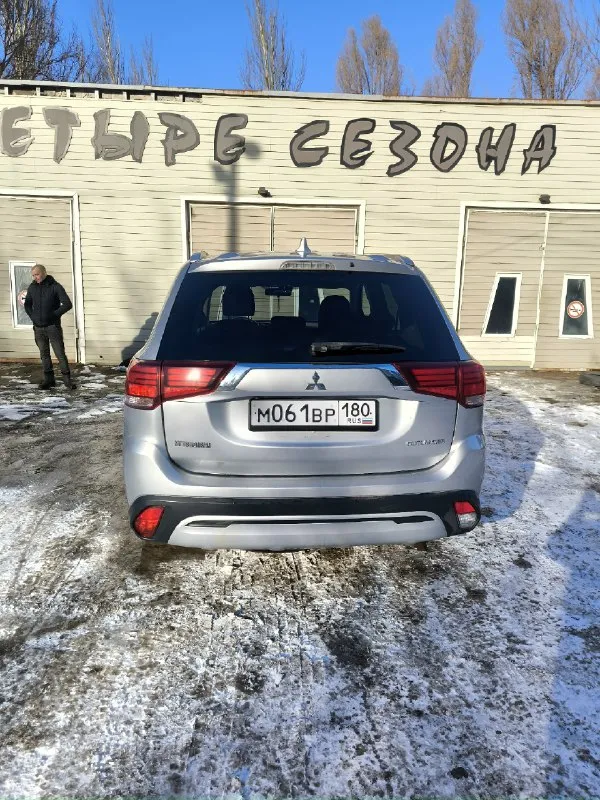 Продам mitsubishi аутлендыр 2019г. объем -2.0 cvt вариатор. пробег 110 тыс. 2 комплекта резины. цена 2.2 +торг подробно по телефону. +79493208887 +79781240148 📞 звоните: +7(949)3208887 - фотография - 7