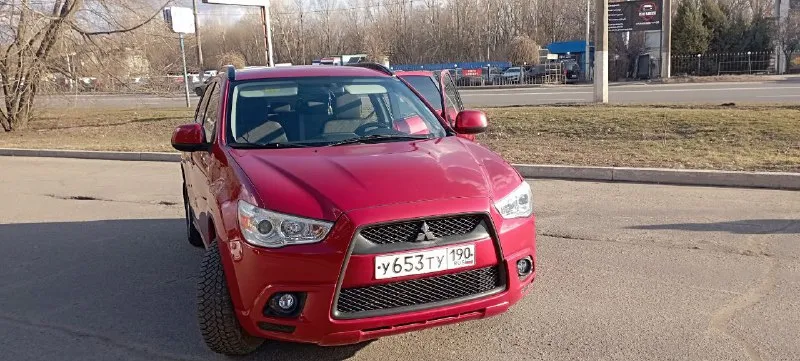 Mitsubishi asx год: 2012 объем 1.8 ctv. в хорошем состоянии как внешне так и по технике ухоженный вложений не требует сел и поехал. всё работает штатно абсолютно всё до мелочей двигатель работает ровно без шума один владелец с автосалона. резина зима шипы. осмотр донецк макеевка цена 1🍋 телефон+79498340074 📞 звоните: +7(949)8340074 - фотография - 2