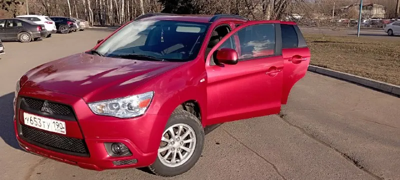 Mitsubishi asx год: 2012 объем 1.8 ctv. в хорошем состоянии как внешне так и по технике ухоженный вложений не требует сел и поехал. всё работает штатно абсолютно всё до мелочей двигатель работает ровно без шума один владелец с автосалона. резина зима шипы. осмотр донецк макеевка цена 1🍋 телефон+79498340074 📞 звоните: +7(949)8340074 - фотография - 4