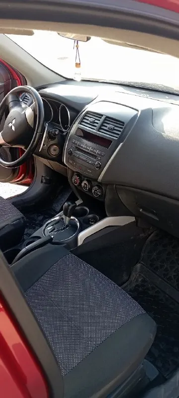 Mitsubishi asx год: 2012 объем 1.8 ctv. в хорошем состоянии как внешне так и по технике ухоженный вложений не требует сел и поехал. всё работает штатно абсолютно всё до мелочей двигатель работает ровно без шума один владелец с автосалона. резина зима шипы. осмотр донецк макеевка цена 1🍋 телефон+79498340074 📞 звоните: +7(949)8340074 - фотография - 7