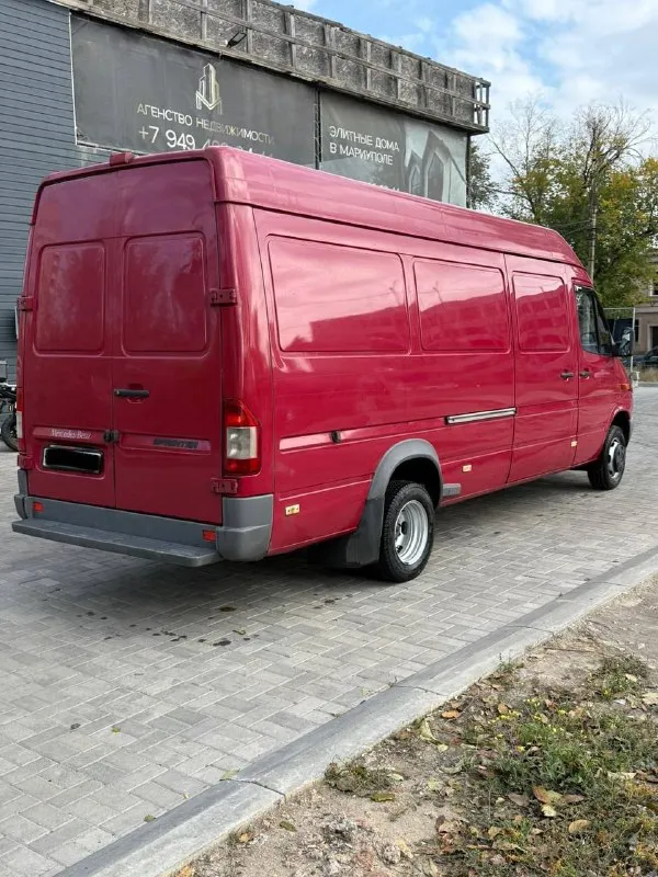 Mercedes benz sprinter 416 двигатель 2,7 cdi год 2005 мкпп 5 ст цена 2🍋рублей авто в отличном состоянии, макси база, два катка, два люка, кондиционер, автономка, вложений не требуется, сел и поехал, любое переоформление +79495610399 мариуполь 📲 tg: @elya1420 📞 звоните: +7(949)5610399 - фотография - 6