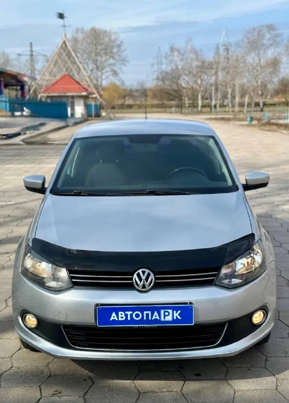 🇩🇪 volkswagen polo 💰цена: 750 000р 🏢город: мариуполь 📅год выпуска: 2012 🧾пробег: 179 489км. ⚙️двигатель: 1.6 ⛽топливо: бензин/газ ⚙️кпп: механика 📞 телефон: +7-949-727-41-51 +7-949-551-91-52 +7-989-263-55-56 💾 описание: - фотография - 2