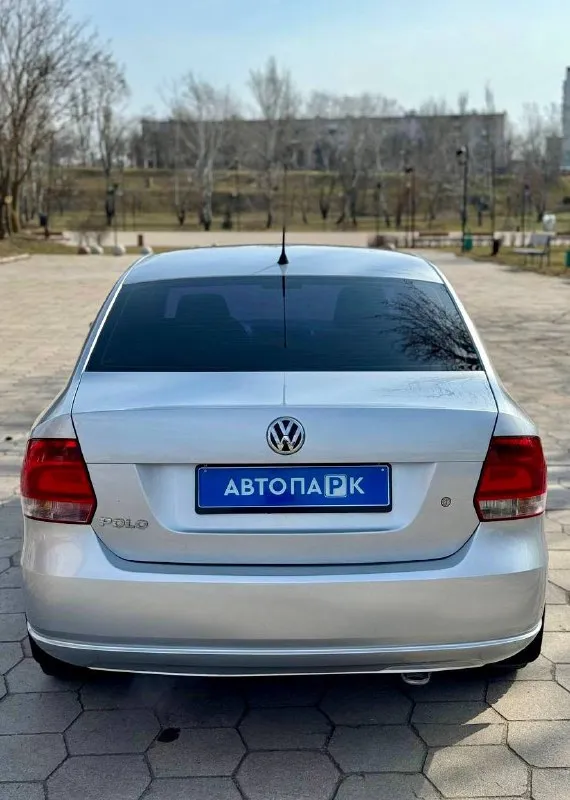 🇩🇪 volkswagen polo 💰цена: 750 000р 🏢город: мариуполь 📅год выпуска: 2012 🧾пробег: 179 489км. ⚙️двигатель: 1.6 ⛽топливо: бензин/газ ⚙️кпп: механика 📞 телефон: +7-949-727-41-51 +7-949-551-91-52 +7-989-263-55-56 💾 описание: - фотография - 5
