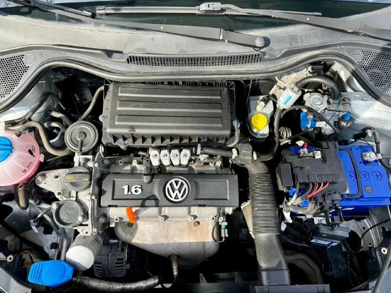 🇩🇪 volkswagen polo 💰цена: 750 000р 🏢город: мариуполь 📅год выпуска: 2012 🧾пробег: 179 489км. ⚙️двигатель: 1.6 ⛽топливо: бензин/газ ⚙️кпп: механика 📞 телефон: +7-949-727-41-51 +7-949-551-91-52 +7-989-263-55-56 💾 описание: - фотография - 7