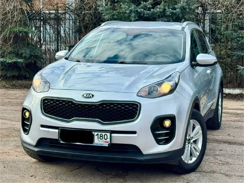 Kia sportage официал
2017 Год выпуска
Эксплуатация с 2018 года
Двигатель 2.0 бензин
Коробка автомат
1 Владелец с автосалона
Автомобиль в отличном состоянии,
Кузов без дтп ! Весь в заводском окрасе 1000% готов на любые проверки с вашей стороны
Вложения не требует от слова совсем !
В автомобиле есть все для комфорта
Роздельный климат-контроль,
Круиз-контроль,
Датчики света, и дождя,
Подогревы всех сидений,
Руля, зеркал, и стекл,
Парктрони,
Камера заднего вида,
И многое другое !
С документами полный порядок,
Любой вид оформления.
Г. Донецк
Цена 1.890 тыс. ₽ торг
Звоните остальное по
+79495210905
📲 Tg: r. B
📞 Звоните: +7(949)5210905 - фотография - 1