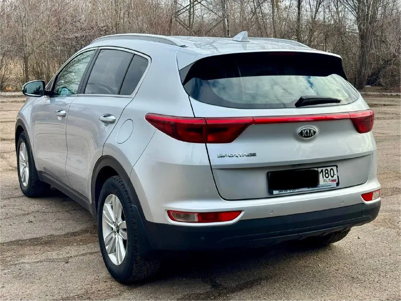 Kia sportage официал
2017 Год выпуска
Эксплуатация с 2018 года
Двигатель 2.0 бензин
Коробка автомат
1 Владелец с автосалона
Автомобиль в отличном состоянии,
Кузов без дтп ! Весь в заводском окрасе 1000% готов на любые проверки с вашей стороны
Вложения не требует от слова совсем !
В автомобиле есть все для комфорта
Роздельный климат-контроль,
Круиз-контроль,
Датчики света, и дождя,
Подогревы всех сидений,
Руля, зеркал, и стекл,
Парктрони,
Камера заднего вида,
И многое другое !
С документами полный порядок,
Любой вид оформления.
Г. Донецк
Цена 1.890 тыс. ₽ торг
Звоните остальное по
+79495210905
📲 Tg: r. B
📞 Звоните: +7(949)5210905 - фотография - 3