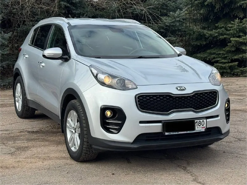 Kia sportage официал
2017 Год выпуска
Эксплуатация с 2018 года
Двигатель 2.0 бензин
Коробка автомат
1 Владелец с автосалона
Автомобиль в отличном состоянии,
Кузов без дтп ! Весь в заводском окрасе 1000% готов на любые проверки с вашей стороны
Вложения не требует от слова совсем !
В автомобиле есть все для комфорта
Роздельный климат-контроль,
Круиз-контроль,
Датчики света, и дождя,
Подогревы всех сидений,
Руля, зеркал, и стекл,
Парктрони,
Камера заднего вида,
И многое другое !
С документами полный порядок,
Любой вид оформления.
Г. Донецк
Цена 1.890 тыс. ₽ торг
Звоните остальное по
+79495210905
📲 Tg: r. B
📞 Звоните: +7(949)5210905 - фотография - 6