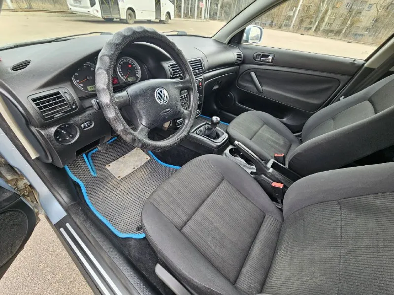 Volkswagen passat 2002г 1,8 бензин мкпп 168т км родной, подтвержденный! авто куплено новым в донецке, 1 хозяин с момента покупки. без дтп, 1 косметический окрас. состояние приближенное к идеальному, минимальные следы эксплуатации! 780т руб, торг у авто 9495213411 - фотография - 6